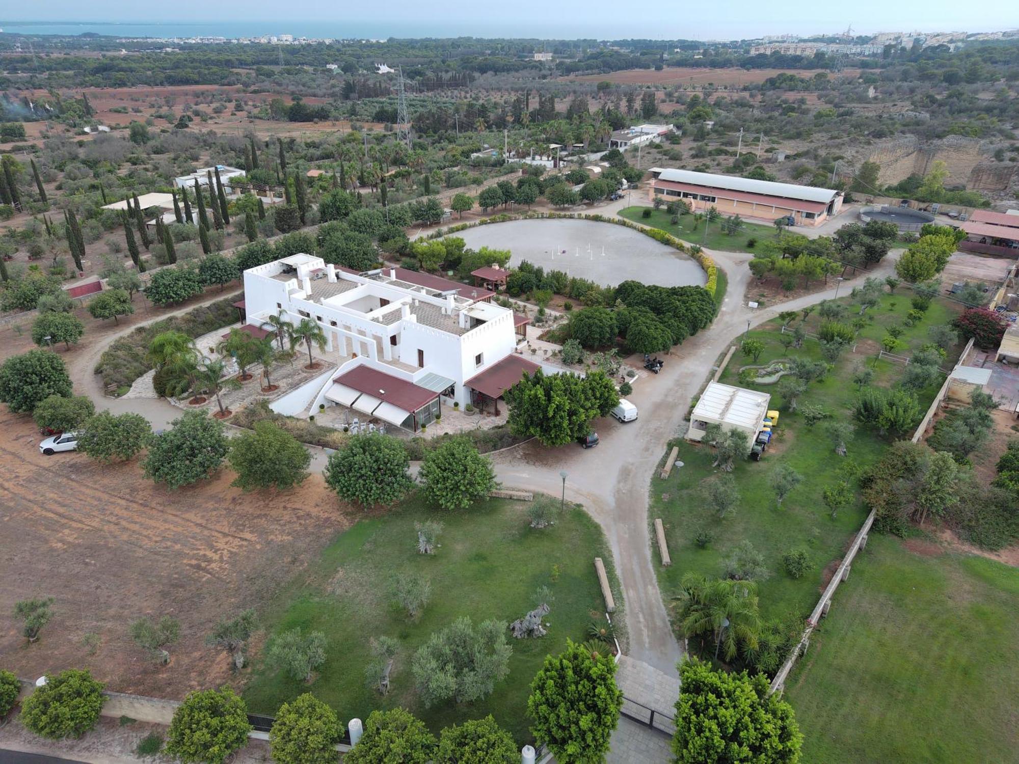 غالّيبولي B&B Tenuta Barone المظهر الخارجي الصورة
